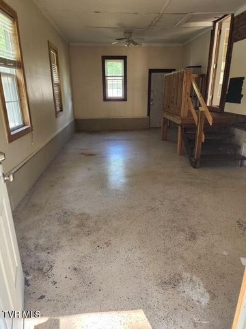 660 Goshen Valley Road, Church Hill, TN 37642