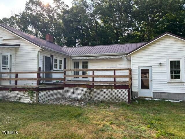660 Goshen Valley Road, Church Hill, TN 37642