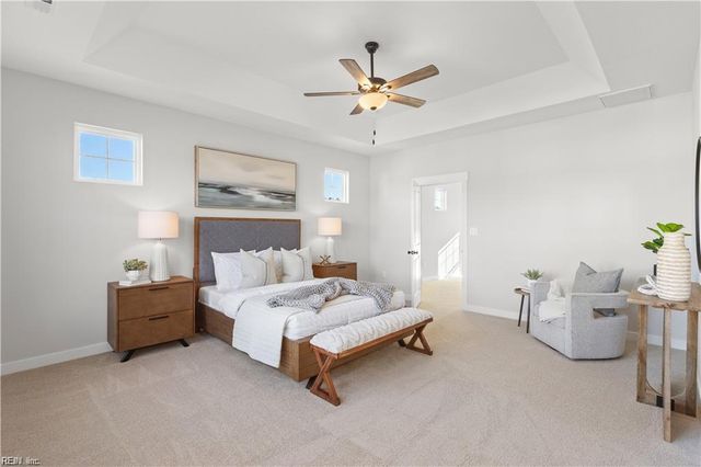2 Apron DR, Suffolk, VA 23434