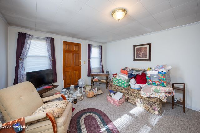 2907 Sivertsen Road, Autryville, NC 28318