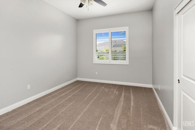 3702 Marian Way, Bakersfield, CA 93311