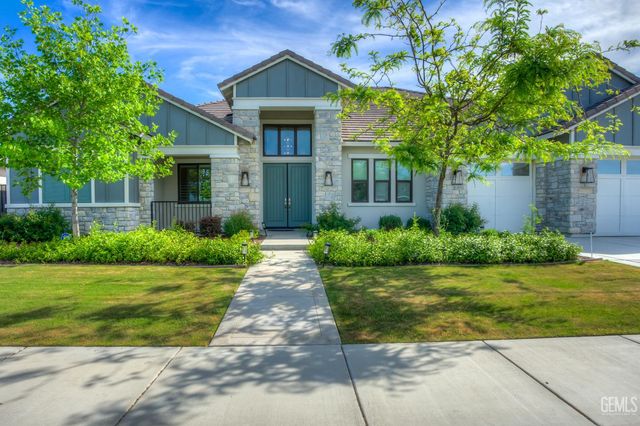 3702 Marian Way, Bakersfield, CA 93311