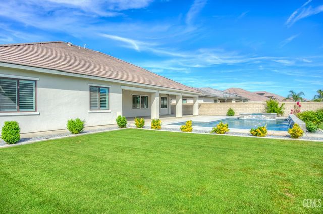 3702 Marian Way, Bakersfield, CA 93311