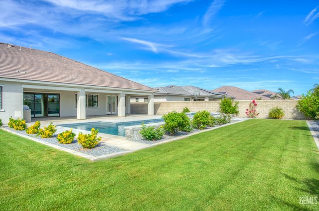 3702 Marian Way, Bakersfield, CA 93311