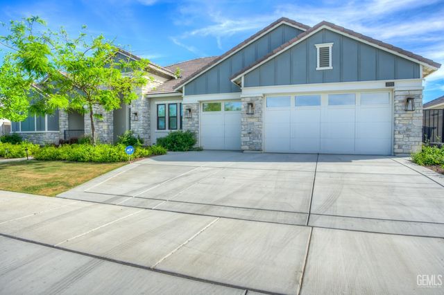 3702 Marian Way, Bakersfield, CA 93311