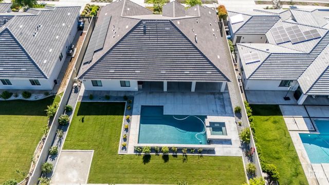 3702 Marian Way, Bakersfield, CA 93311