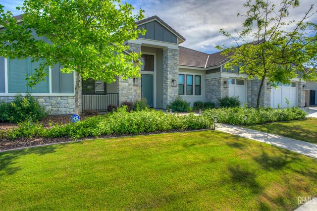 3702 Marian Way, Bakersfield, CA 93311