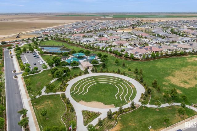 3702 Marian Way, Bakersfield, CA 93311