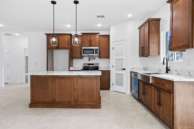 430 Camino Osito, Rio Rico, AZ 85648