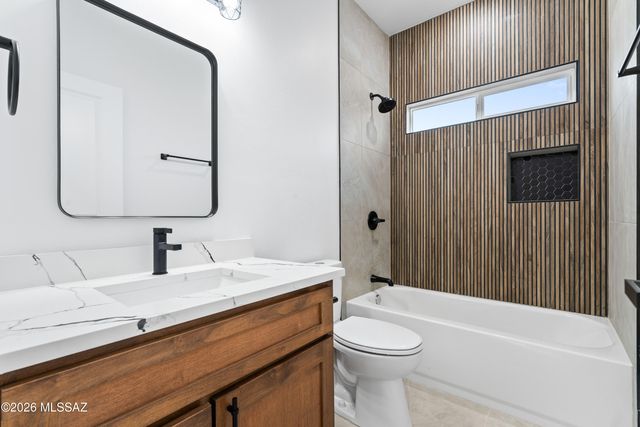 430 Camino Osito, Rio Rico, AZ 85648