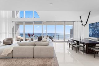 300 Biscayne Blvd Way 5002 Duplex, Miami, FL 33131