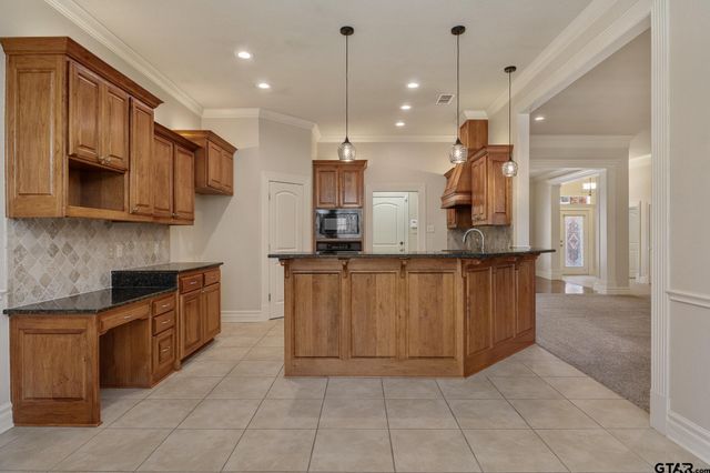 3122 Granbury Court, Tyler, TX 75707