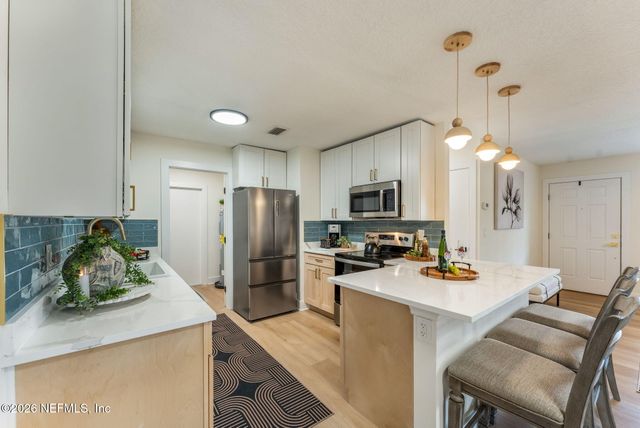 398 MADRUGA Avenue, St. Augustine, FL 32086