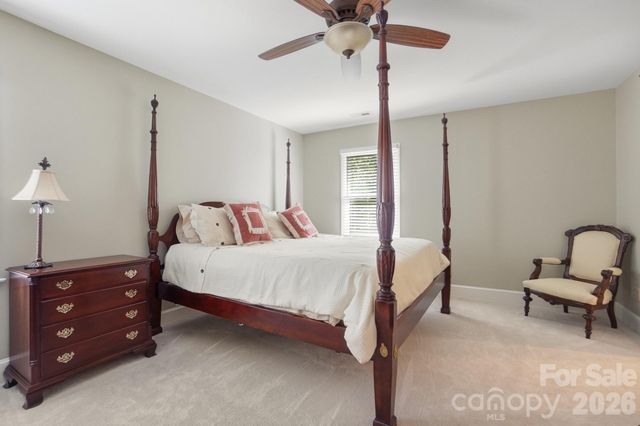 9918 Providence Forest Lane, Charlotte, NC 28270