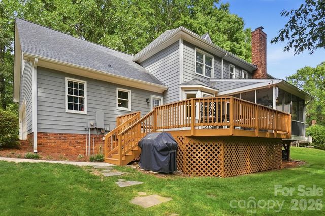 9918 Providence Forest Lane, Charlotte, NC 28270
