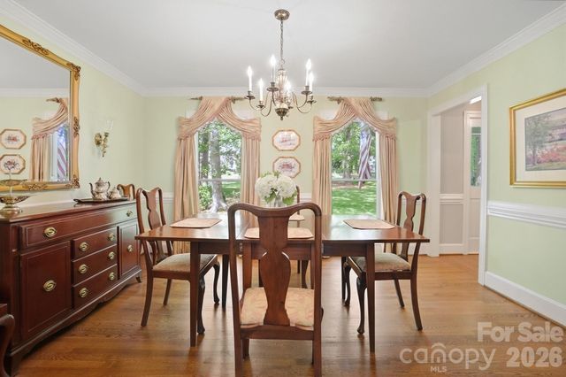 9918 Providence Forest Lane, Charlotte, NC 28270