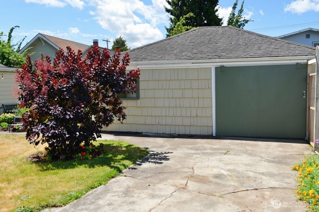 1934 Somerset Street, Ferndale, WA 98248