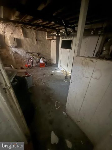 6984 ABERDEEN RD, Upper Darby, PA 19082