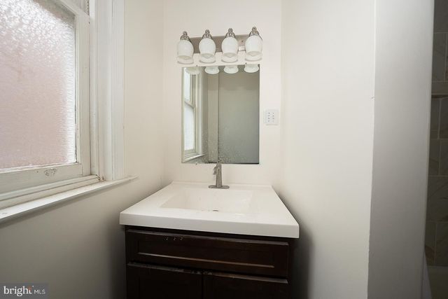 5514 N MARSHALL ST, Philadelphia, PA 19120