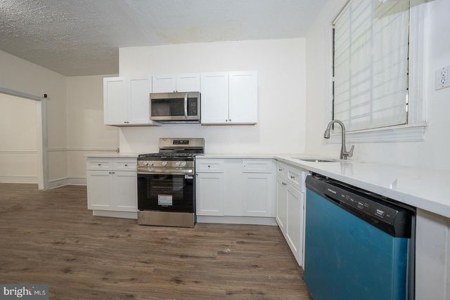 5514 N MARSHALL ST, Philadelphia, PA 19120