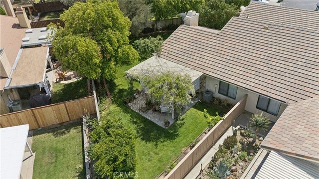 26047 Palomita, Valencia, CA 91355
