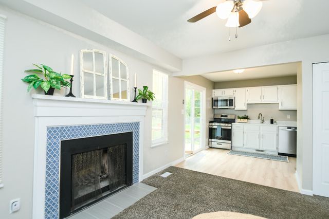 5914 Fillmore Place, Merrillville, IN 46410