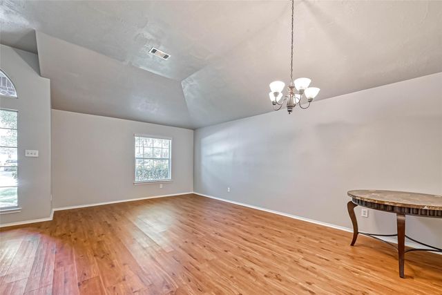 758 Brushy Glen Drive, Houston, TX 77073