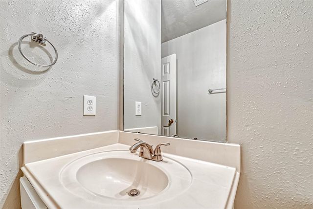 758 Brushy Glen Drive, Houston, TX 77073