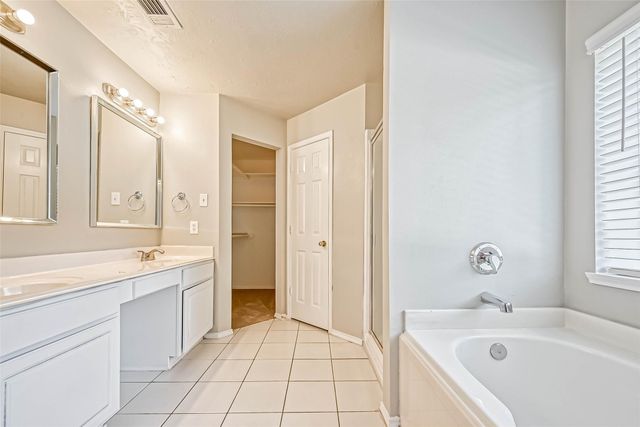 758 Brushy Glen Drive, Houston, TX 77073