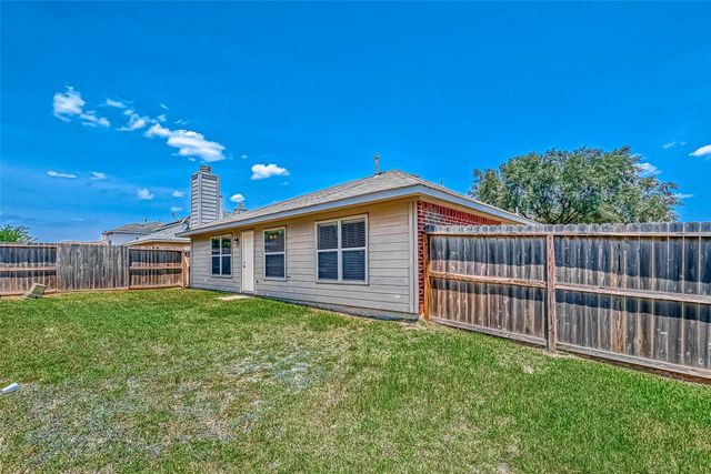 758 Brushy Glen Drive, Houston, TX 77073