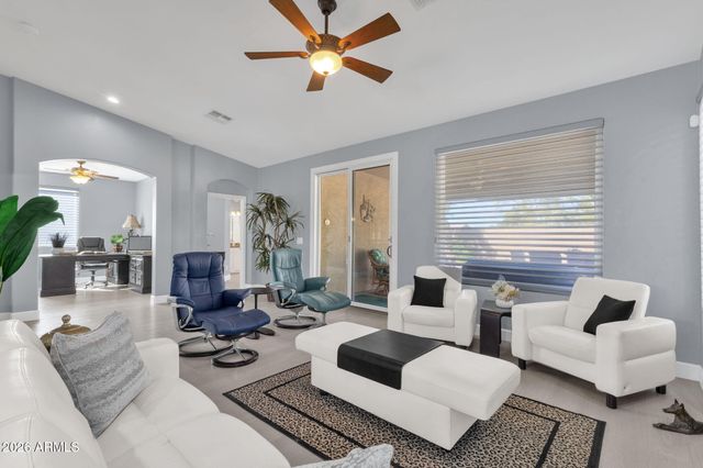 5020 S CITRUS Lane, Gilbert, AZ 85298