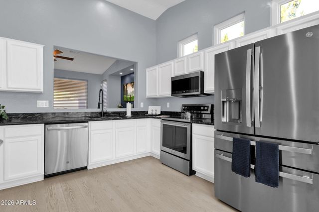 5020 S CITRUS Lane, Gilbert, AZ 85298