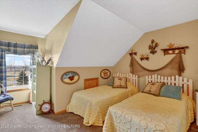 6042 Amanda Drive, Eaton Rapids, MI 48827