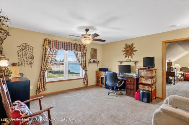 6042 Amanda Drive, Eaton Rapids, MI 48827