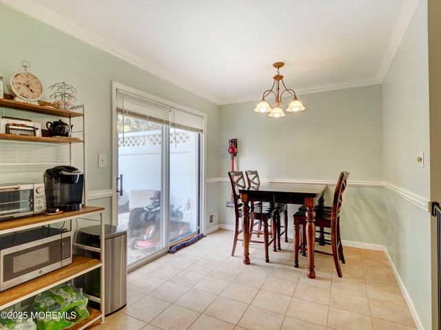 82 Cliffwood Avenue W 25, Cliffwood, NJ 07721