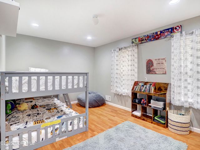 82 Cliffwood Avenue W 25, Cliffwood, NJ 07721