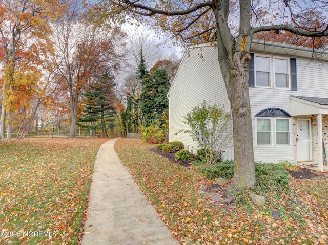 82 Cliffwood Avenue W 25, Cliffwood, NJ 07721