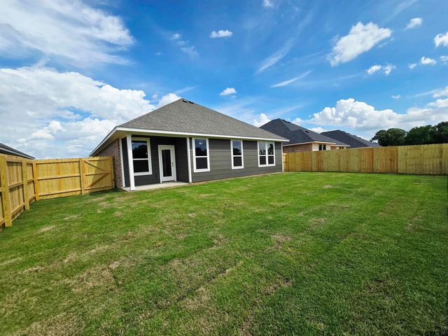 302 Driftwood Way, Whitehouse, TX 75791
