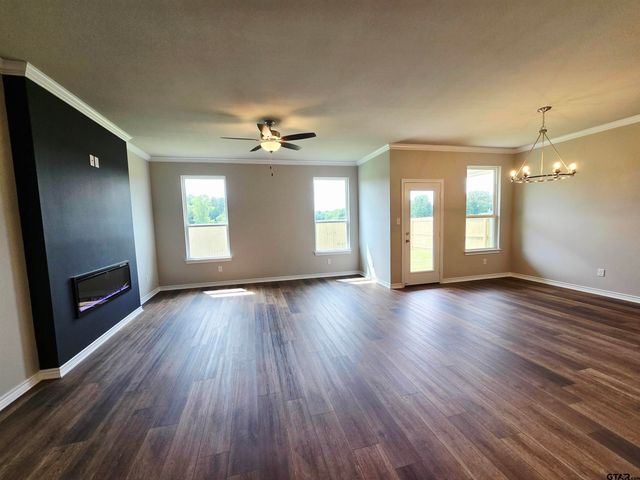 302 Driftwood Way, Whitehouse, TX 75791
