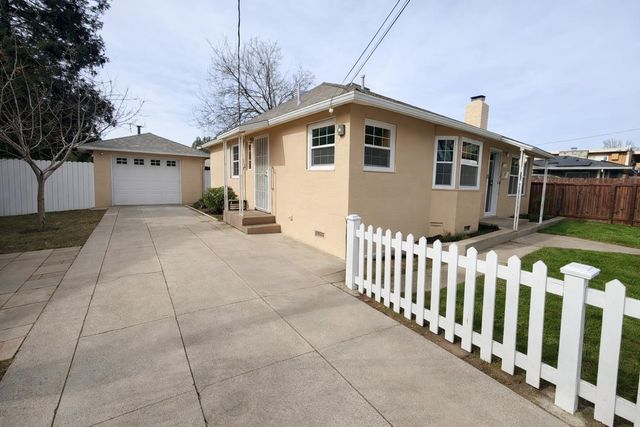 378 N Lawrence Ave, Yuba City, CA 95991