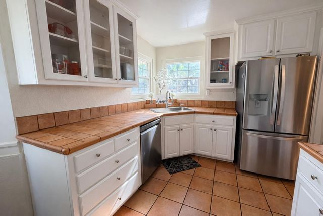 378 N Lawrence Ave, Yuba City, CA 95991