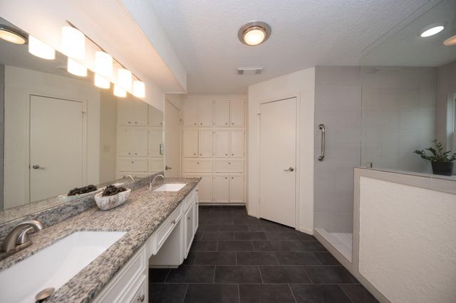 12138 Auburn Hills Drive, Tomball, TX 77377