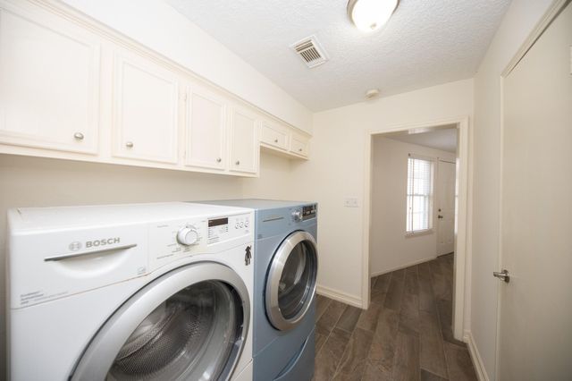 12138 Auburn Hills Drive, Tomball, TX 77377