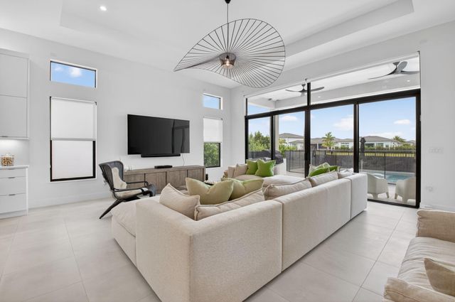 20033 Hirono Lane, Boca Raton, FL 33434