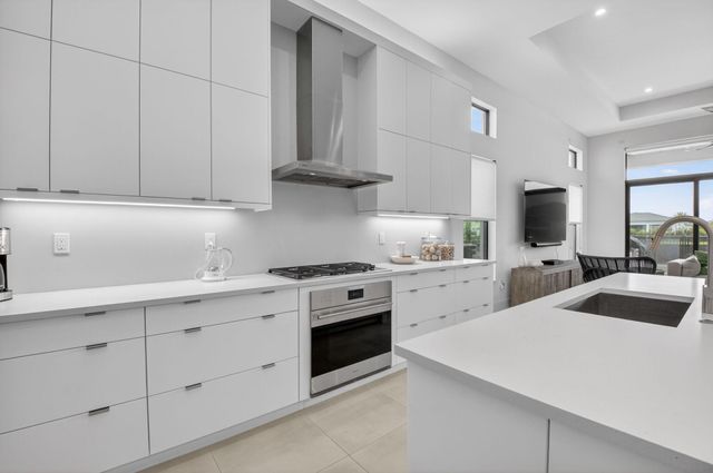 20033 Hirono Lane, Boca Raton, FL 33434