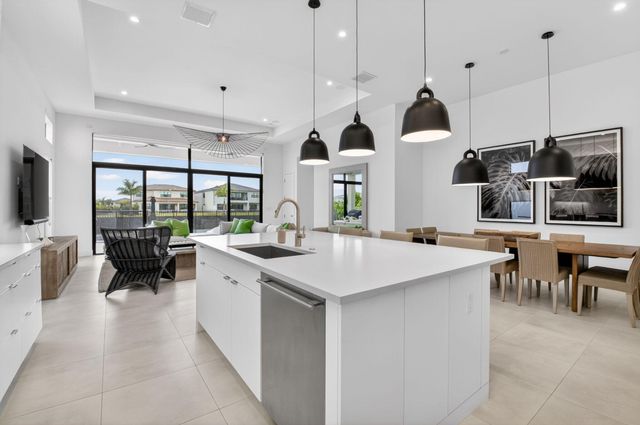 20033 Hirono Lane, Boca Raton, FL 33434