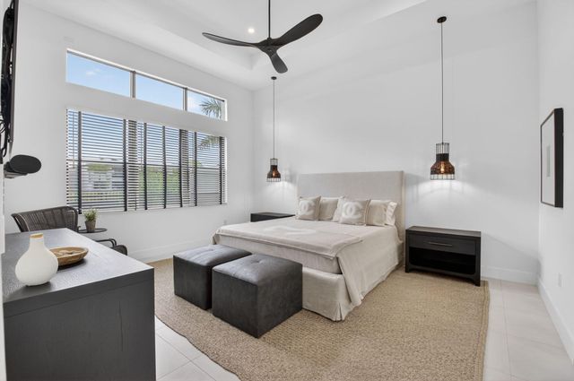 20033 Hirono Lane, Boca Raton, FL 33434