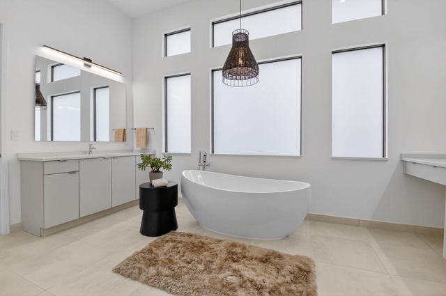 20033 Hirono Lane, Boca Raton, FL 33434