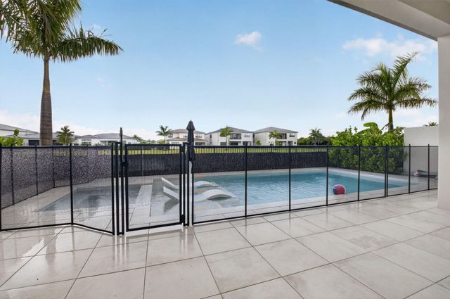 20033 Hirono Lane, Boca Raton, FL 33434