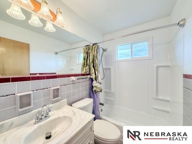 4402 Frederick Street, Omaha, NE 68105